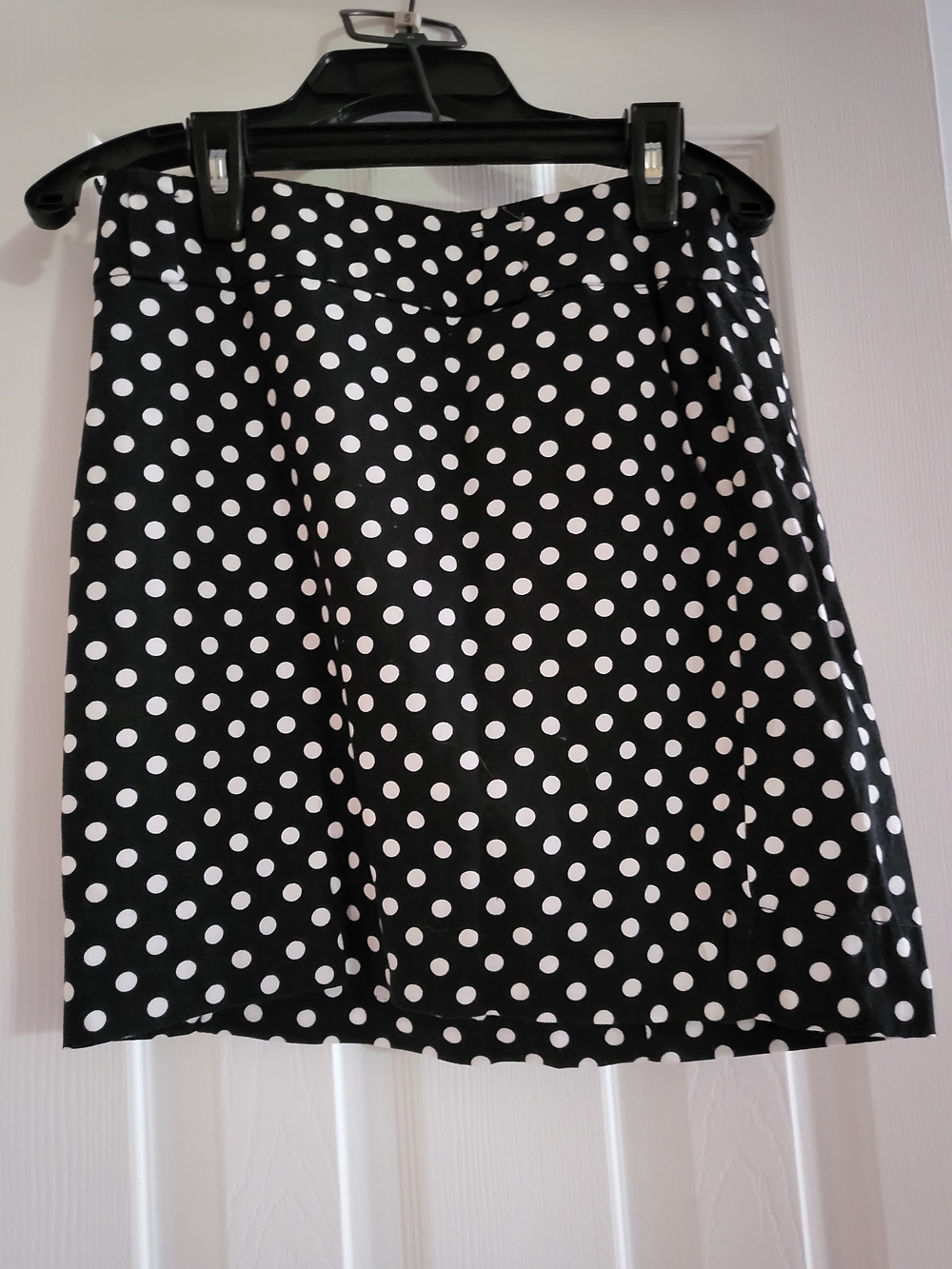 Forever 21 Medium Black & White Polka Dot Skirt